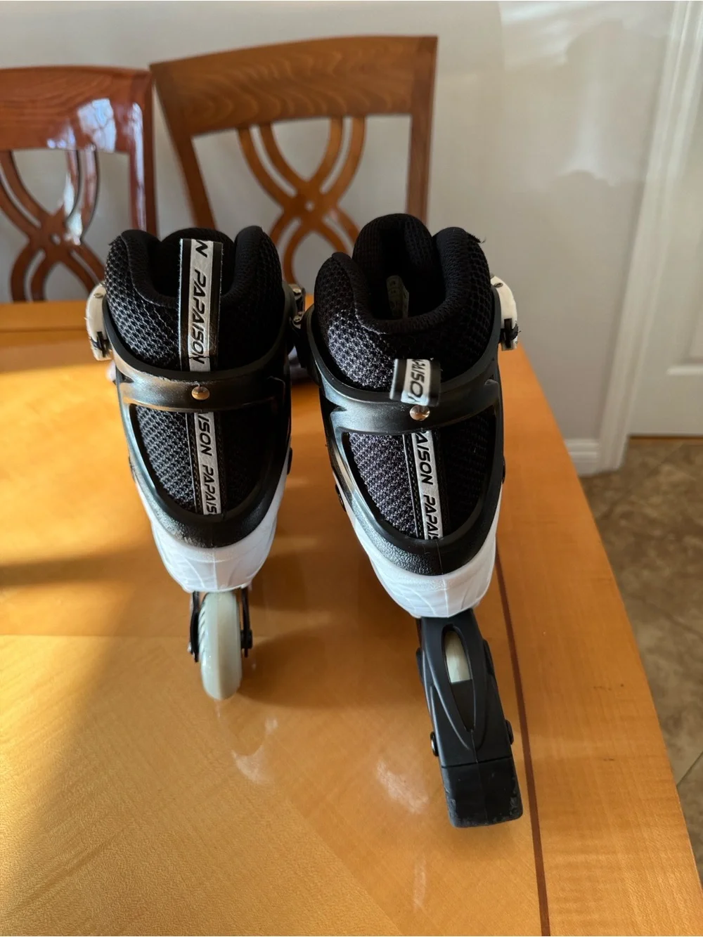 PApaison Kids Inline Roller Skates - Black & White  size 1-4